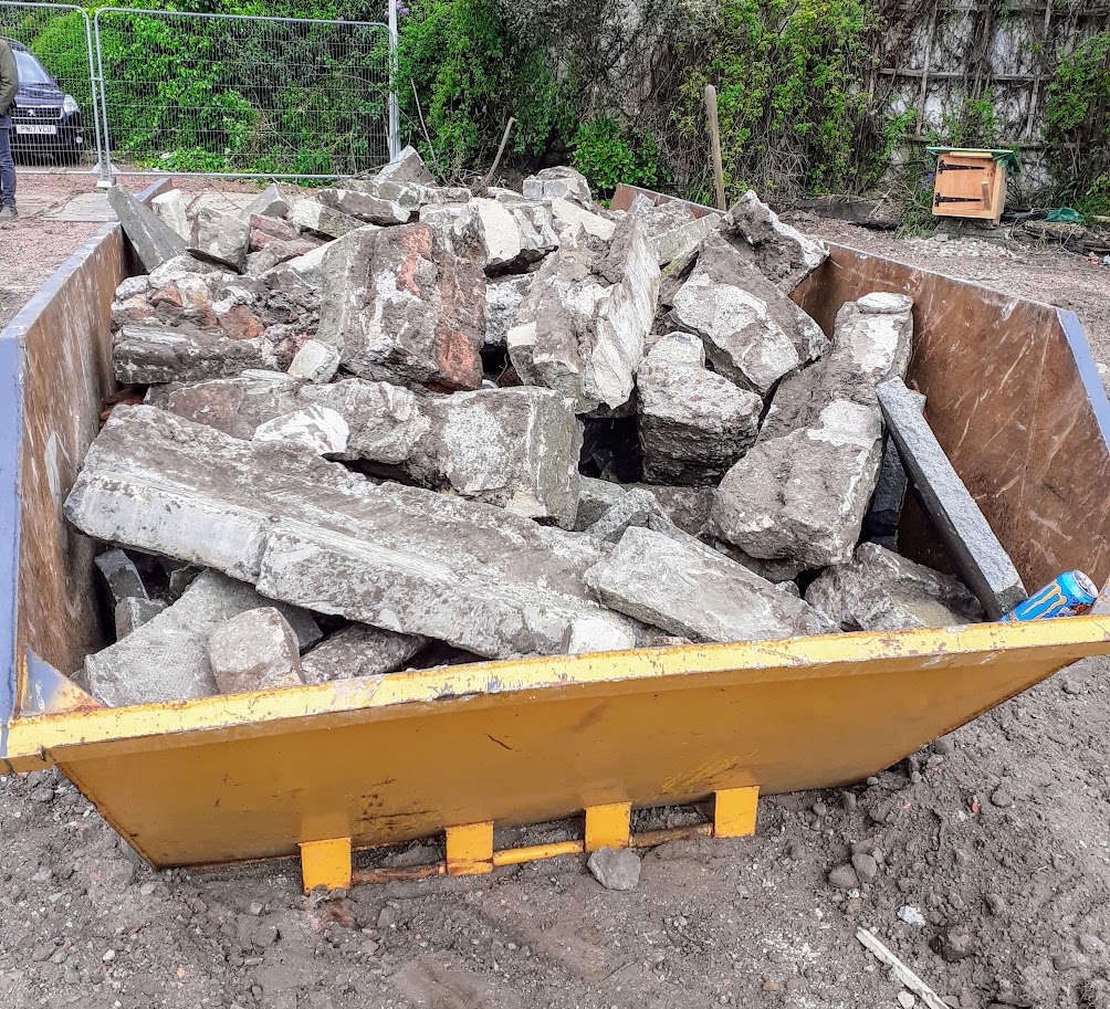 Book 8-yard Skip Hire, 8-yard Skips are available, open or enclosed, and delivered daily. Flexible Hire, Book 8-yard Skip Hire Online