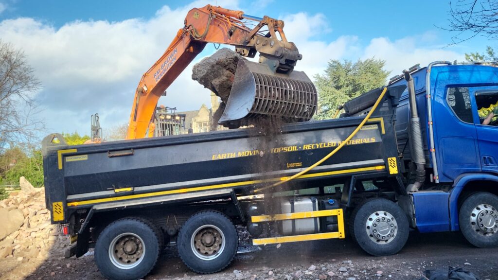 Tipper lorry hire truck construction soil aggregates UK